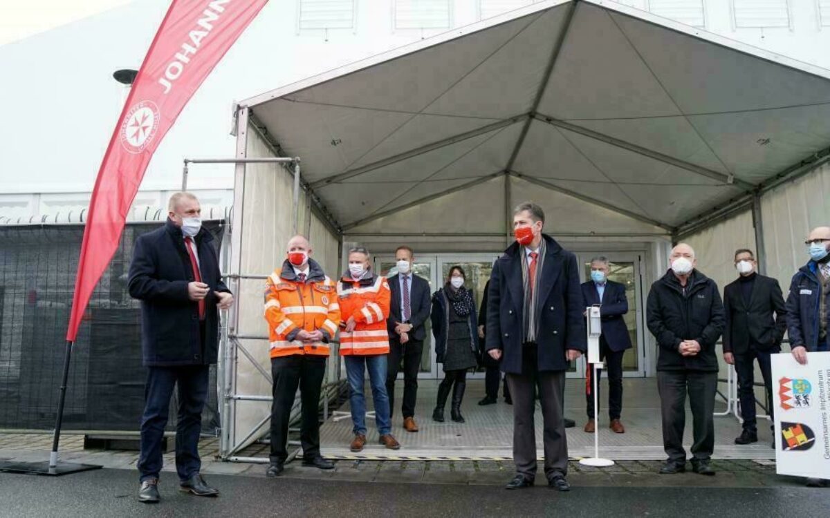1608135316impfzentrum wrrzburg landrat ebert 16 12 2020 1608135316impfzentrum wrrzburg landrat ebert 16 12 2020